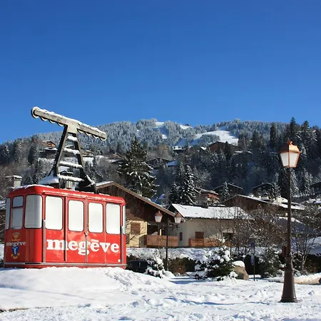 T3 Pour 4 Pers, Proche Pistes, Centre Et Sports - Balcon Sud/est, Animaux Ok - Fr-1-453-80 Apartment